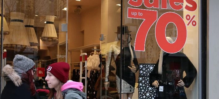 Ώρα για ψώνια – Χειμερινές εκπτώσεις: Πότε ξεκινούν και πόσο θα διαρκέσουν